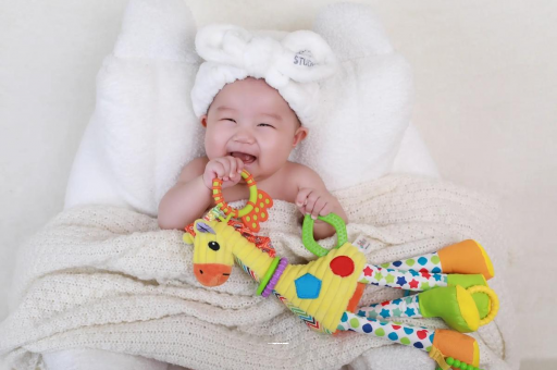 澧县1岁宝宝流鼻涕打喷嚏